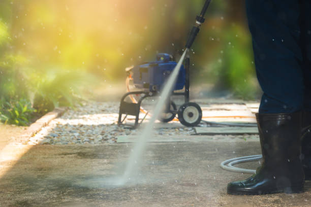 Best Building Exterior Washing  in Hialeah, FL